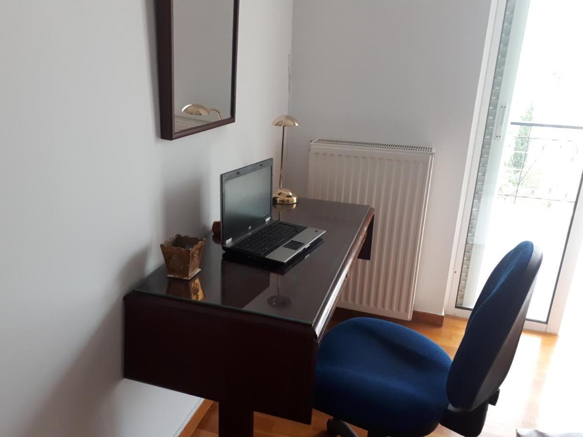Sea View,Big And Comfortable Appartment In Voula Atenas Exterior foto